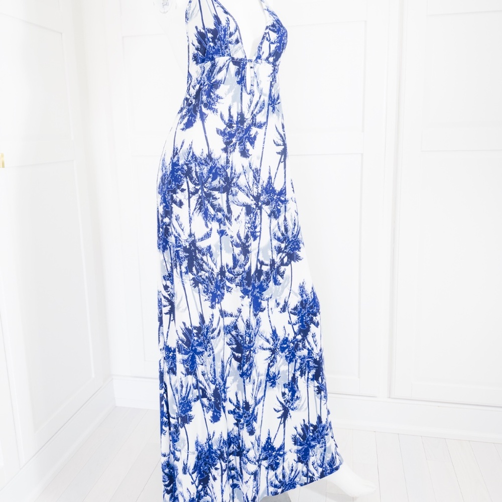 Elan Beach Blue & White Palm Print Maxi Dress